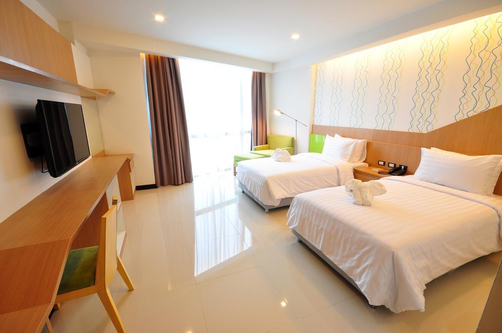 Отель 42c The Chic 4*